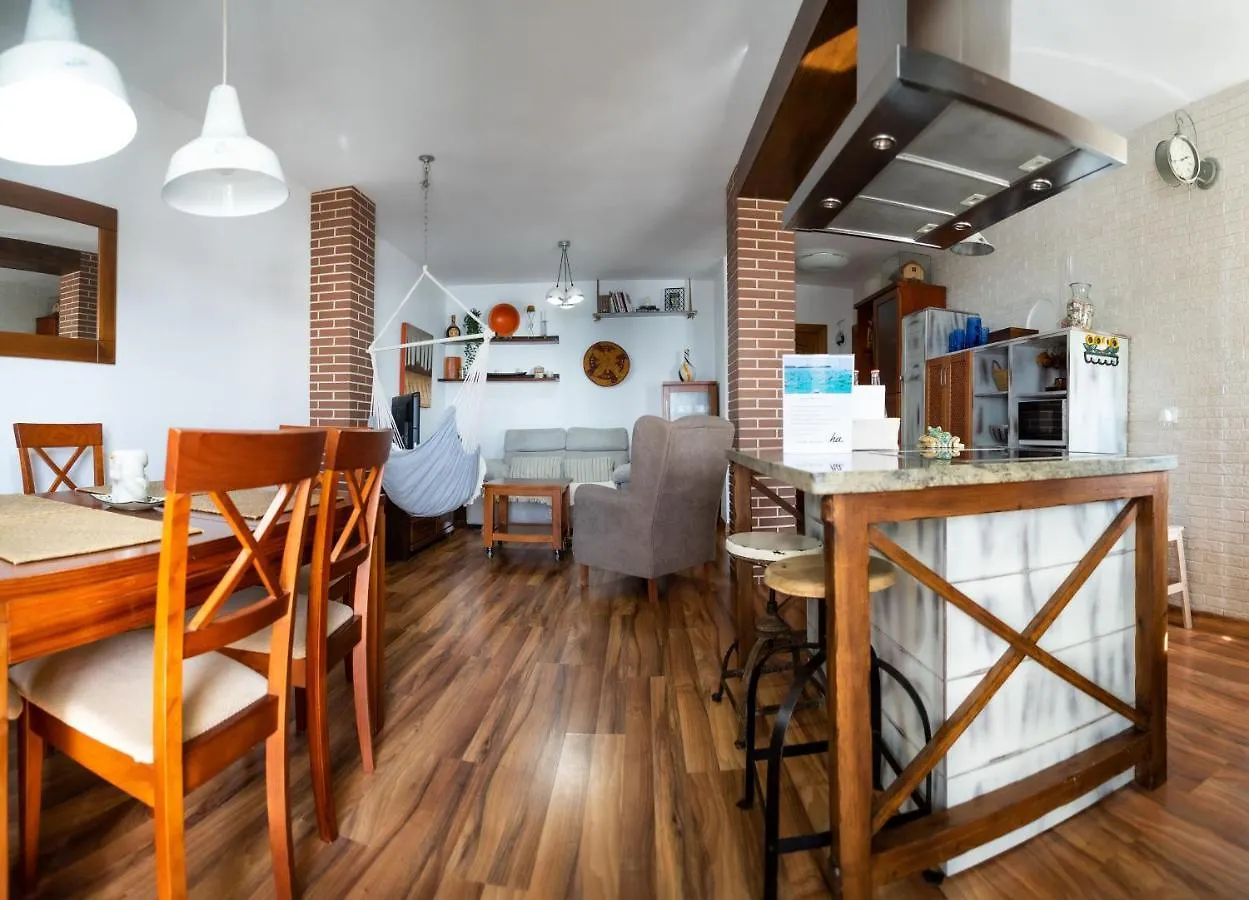 Valdelagrana Sunset Apartment location